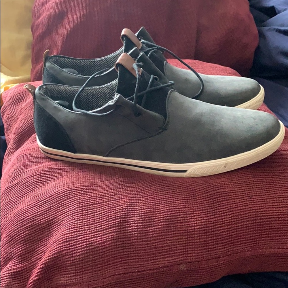 Men’s shoes